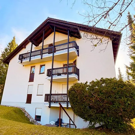 Waldapartments * Titisee-Neustadt