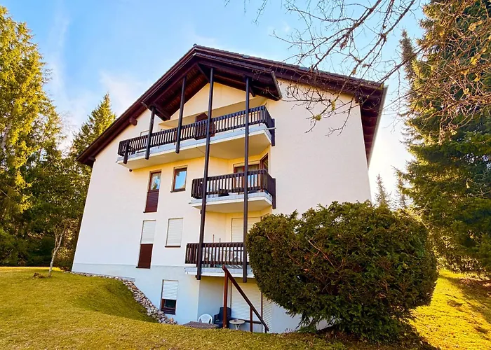 Waldapartments * Titisee-Neustadt